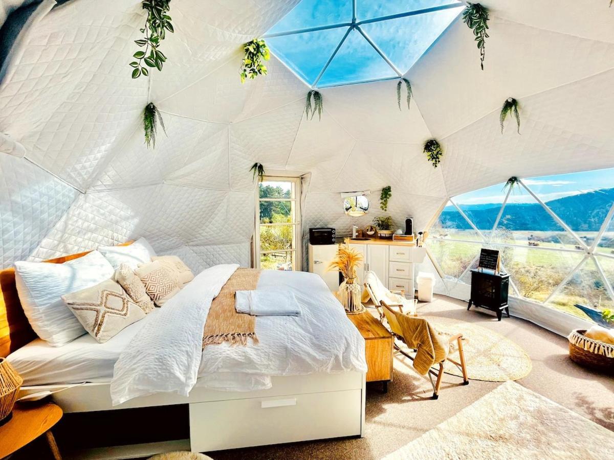 Glamping Hohe Wand - Zelt Mit Sternenfenster Und Whirlpool Otel Maiersdorf Dış mekan fotoğraf